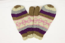 Load image into Gallery viewer, Hand knitted woolen mitten with soft fleece liner - unisex