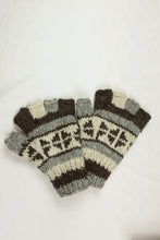 Load image into Gallery viewer, High quality hand knitted woolen half glove with soft fleece liner - unisex
