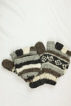 Load image into Gallery viewer, Hand knitted convertible woolen gloves with soft inner fleece liner - unisex