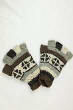 Load image into Gallery viewer, High quality hand knitted woolen half glove with soft fleece liner - unisex