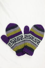 Load image into Gallery viewer, Hand knitted woolen mitten with soft fleece liner - unisex