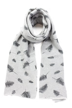 Load image into Gallery viewer, 100% Cashmere Hand Crafted Long Winter Scarf Women
